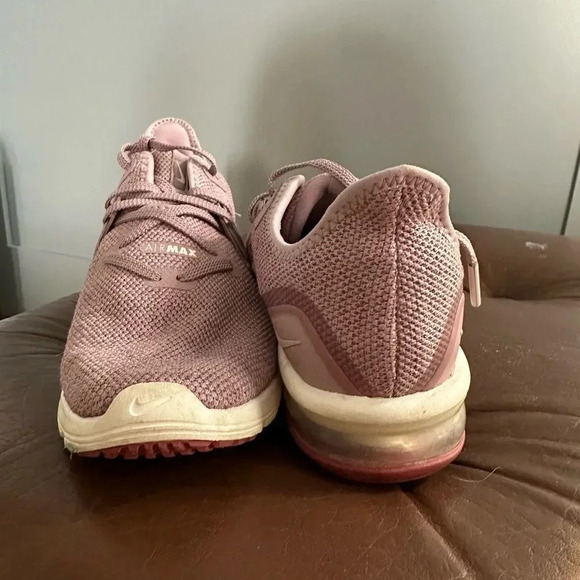 NIKE Air Max Sequent 3 Elemental Rose 2018 SIZE 9.5 - Picture 4 of 8
